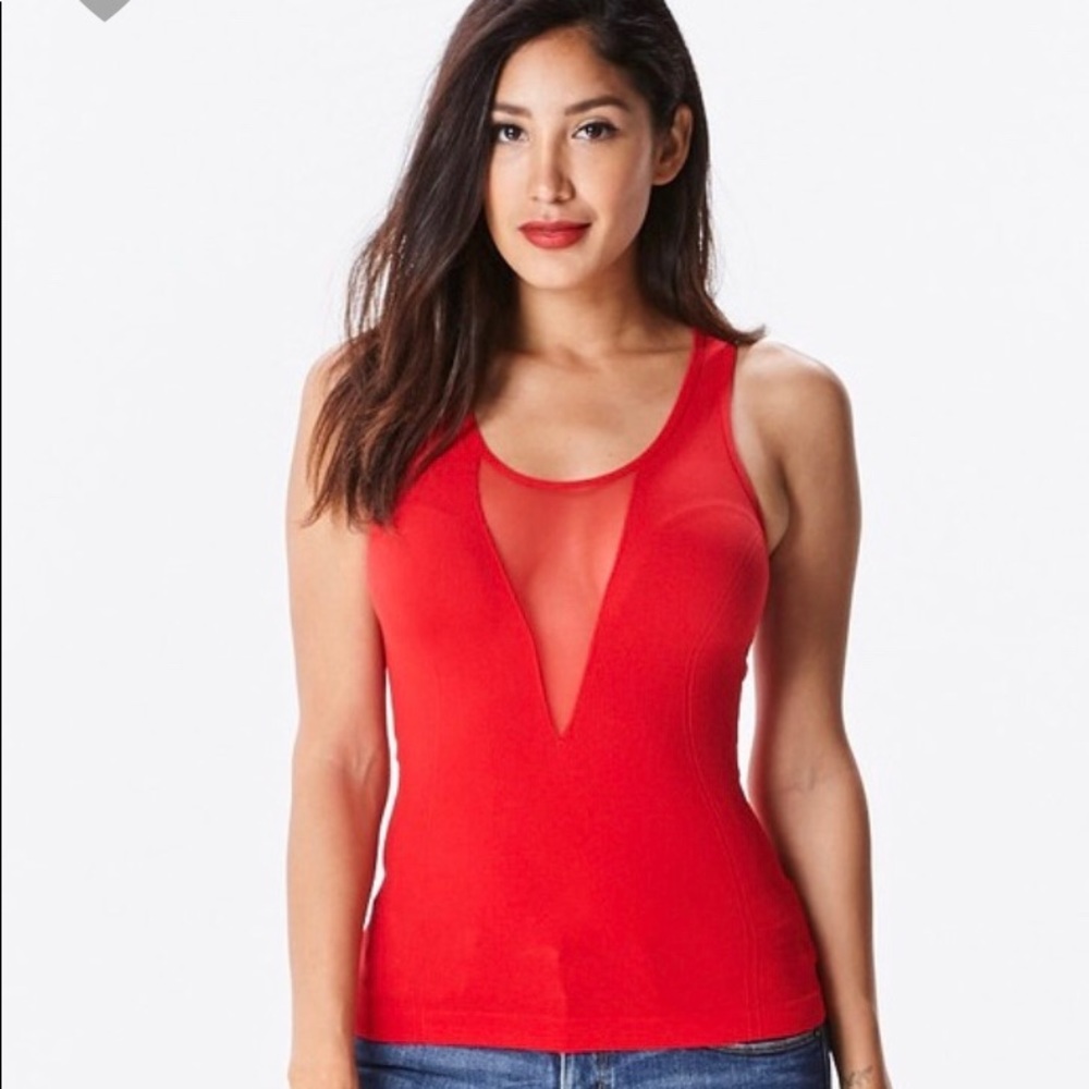 ‼️ V Mesh Compression Racer Back Tank - Picture 5 of 5